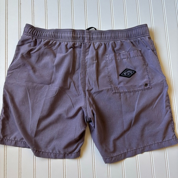 Billabong Swim Trunks - Picture 3 of 4